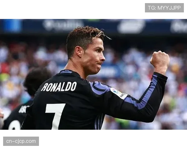 爱德华开场闪击破门 朗斯前锋延续本赛季高效表现 爱德华开场闪击破门 朗斯前锋延续本赛季高效表现