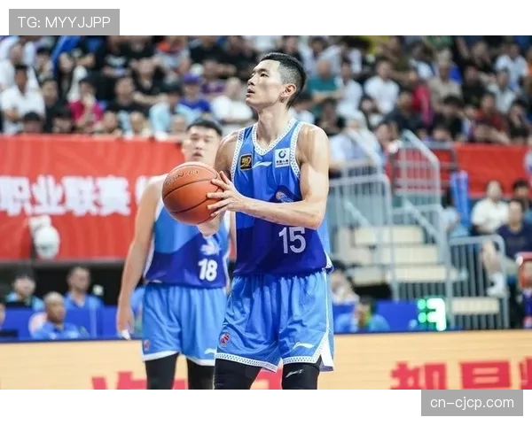 山东陈林坚单场18分三分6中4 外线投射稳定