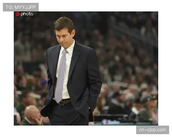 李浩然攻防两端均有建树 铁人后卫斩获赛季首球助球队绝平